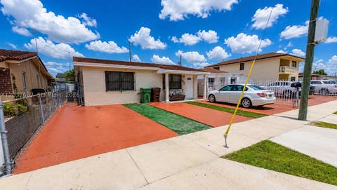 Photo of 4596 E 8th Ct, Hialeah, FL 33013 (MLS # A12032687)