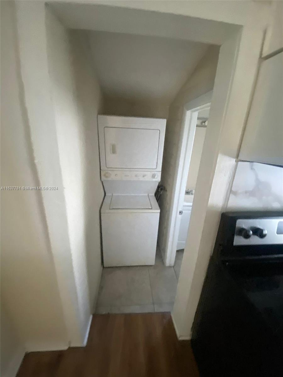 WASHINGTON HEIGHTS - Residential Income