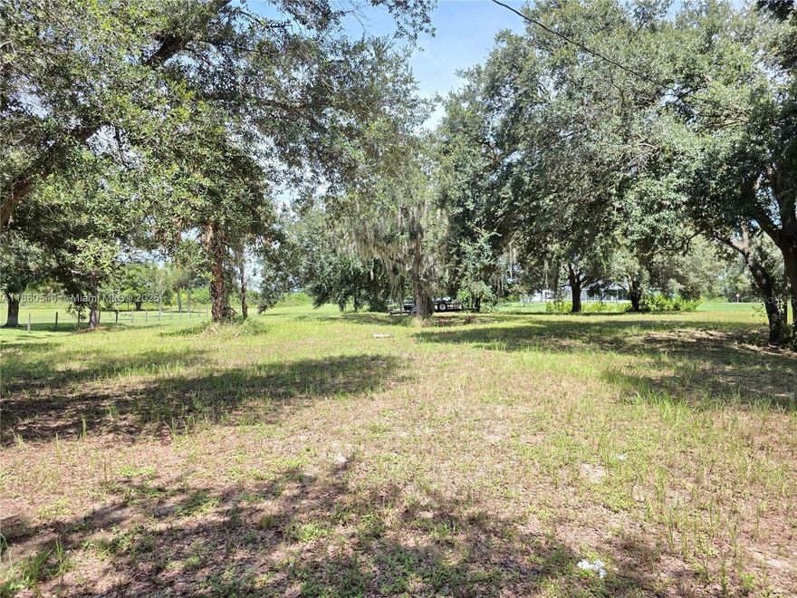 R-BAR ESTATES – Beautiful 2+ acre corner lot ready for your dream home. Property features a house pad, fill dirt, survey, construction power pole, and culvert already in place. Scattered oak trees add natural beauty and shade. Come take a look—this is the perfect spot to build the home you’ve always wanted!