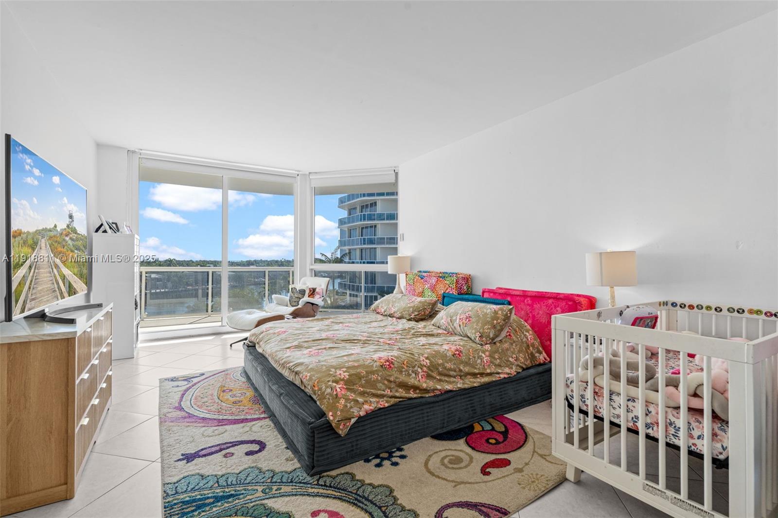 ONE ISLAND PLACE CONDO 1 - Residential