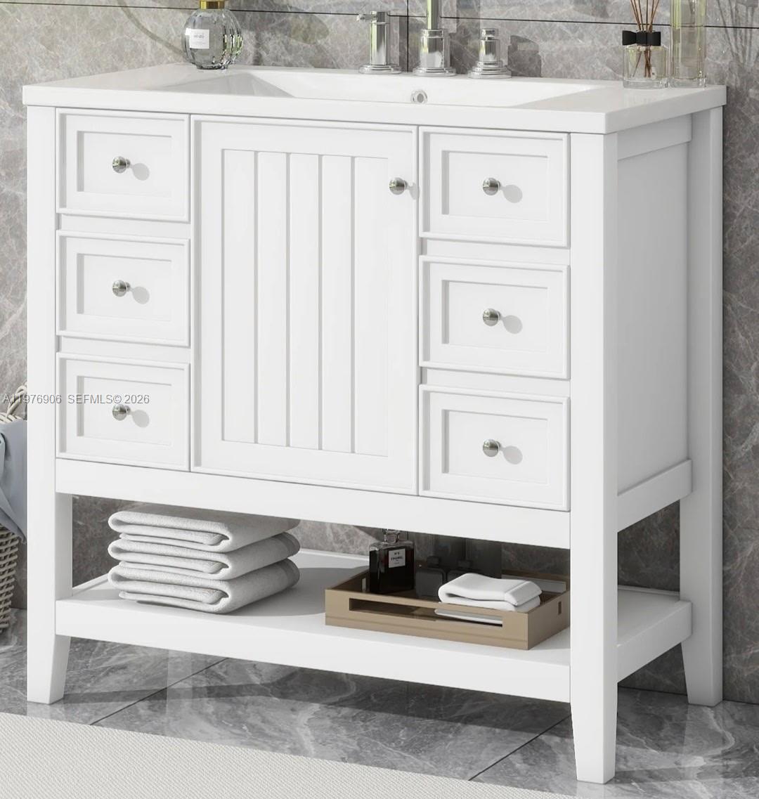 DADELAND COVE SEC 2 - Residential Lease