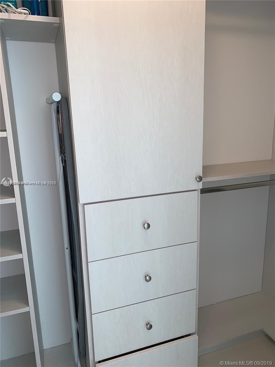 PARAISO BAYVIEWS CONDO - Residential Lease