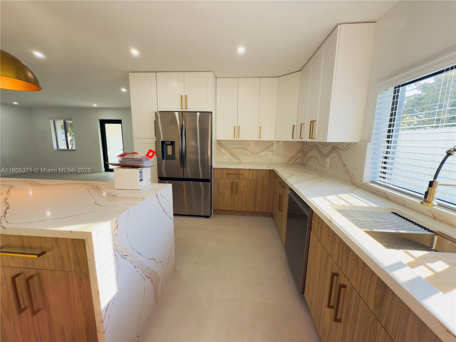 SOUTHERN ESTS - Residential Lease