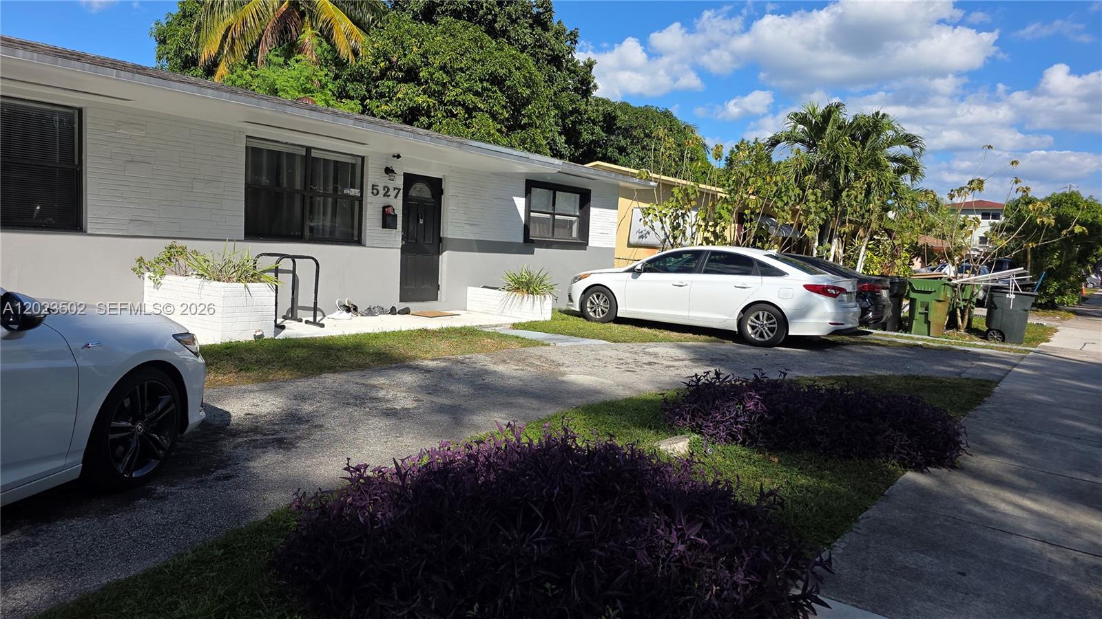 BELLWOOD HOMESITES - Residential Income