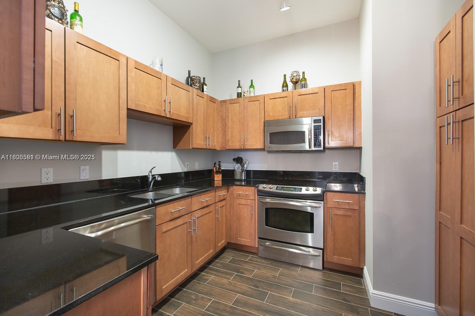 8395 SW 73rd Ave 312