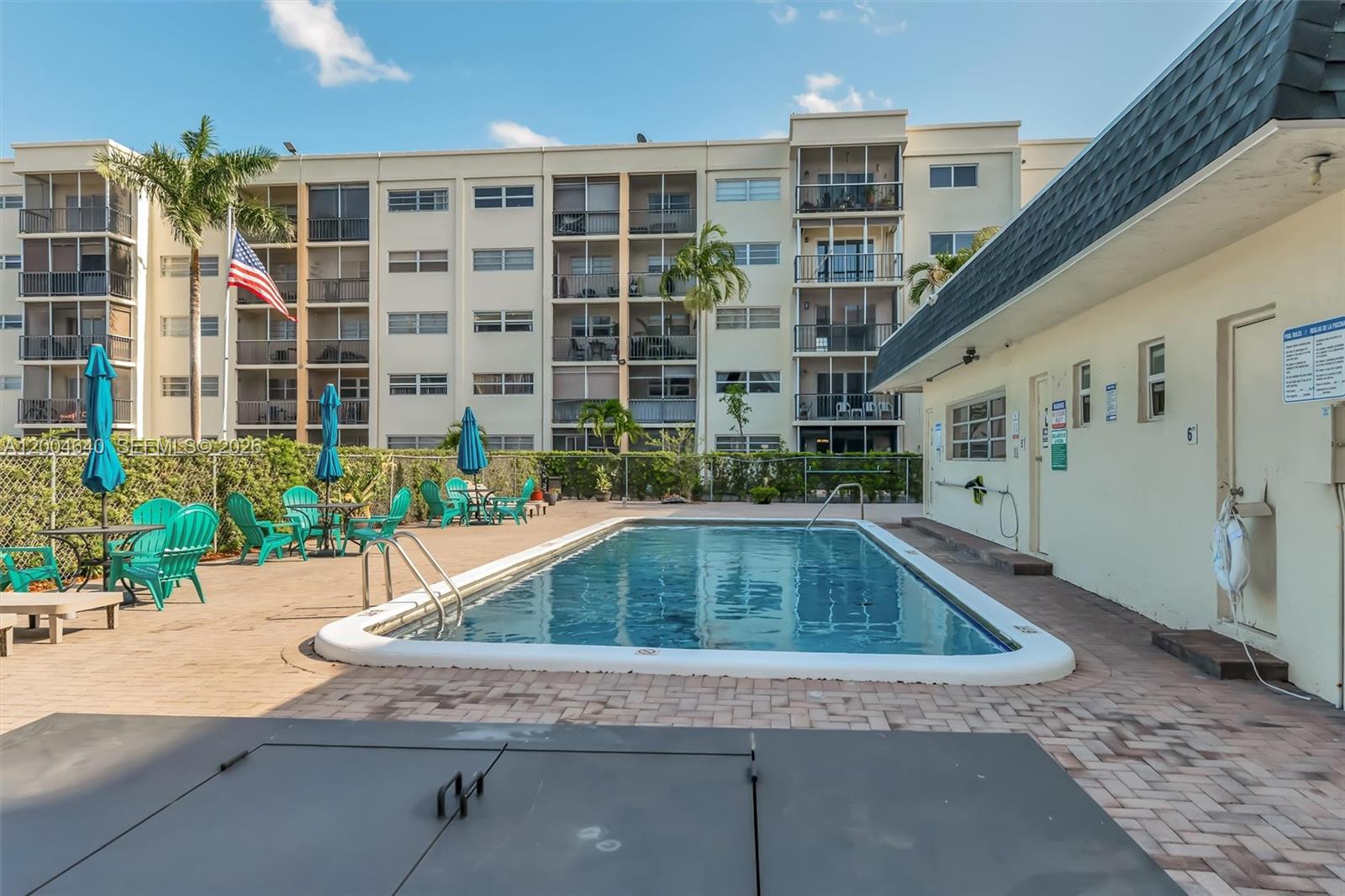 PARKSIDE TOWERS CONDO - Residential