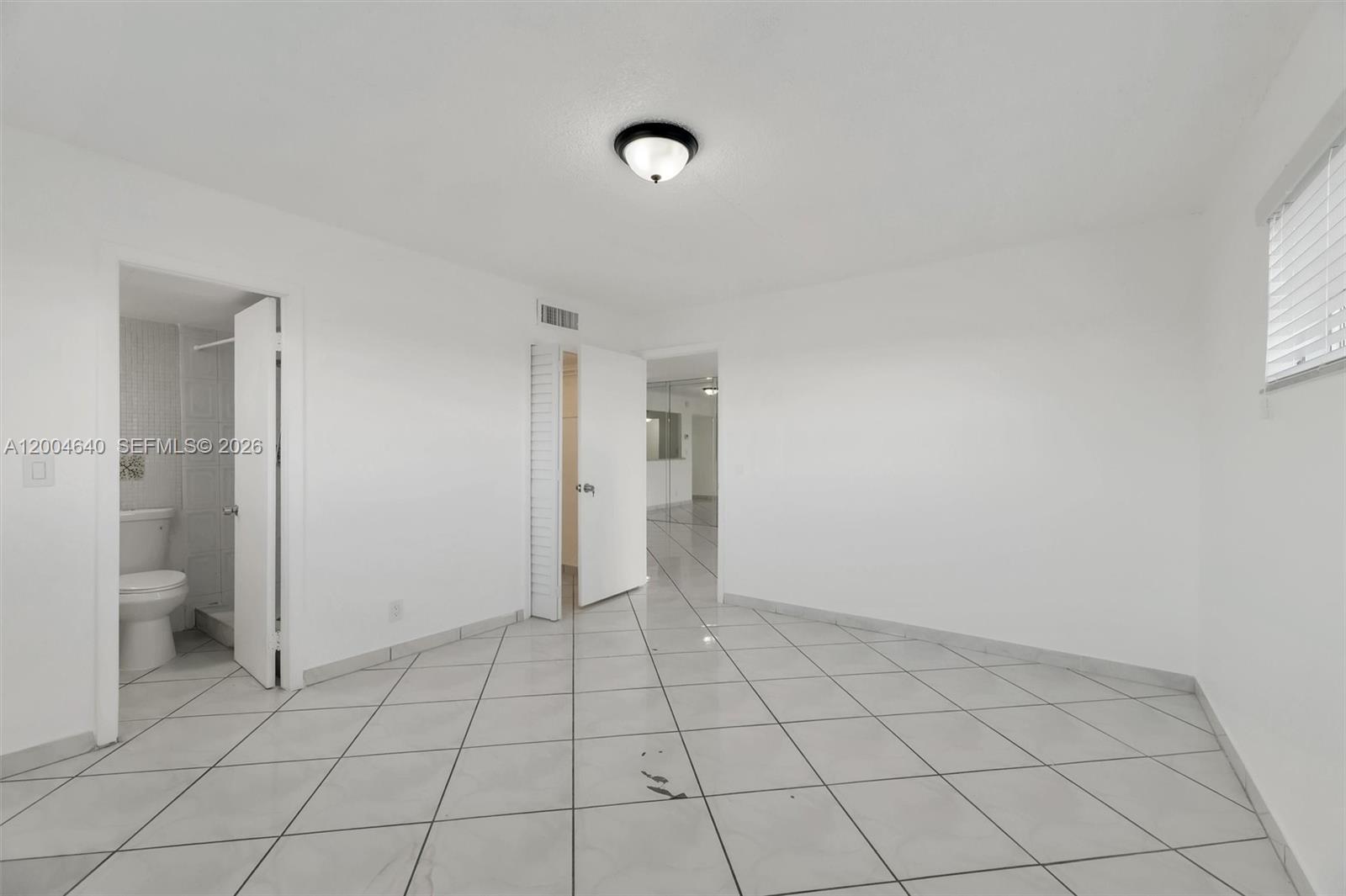 PARKSIDE TOWERS CONDO - Residential