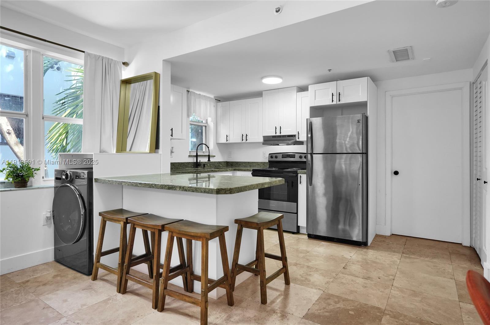 OHIO APARTMENT BLDG CONDO - Residential