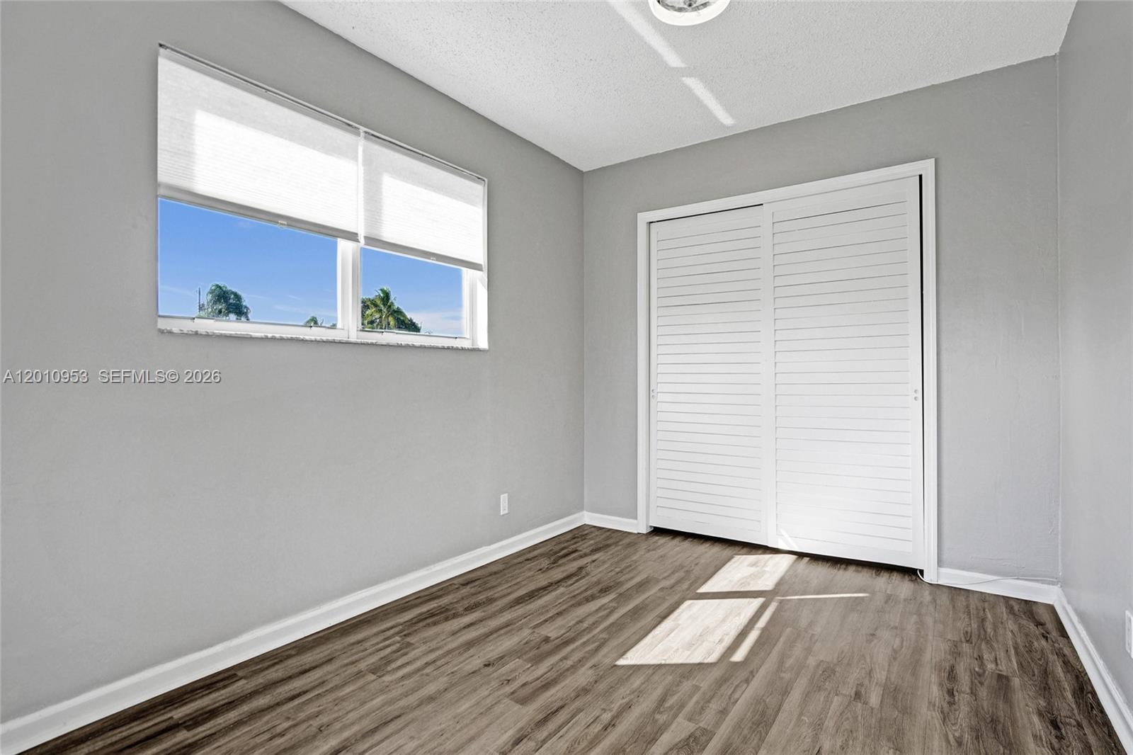 CYPRESS LAKE ESTATES - Residential