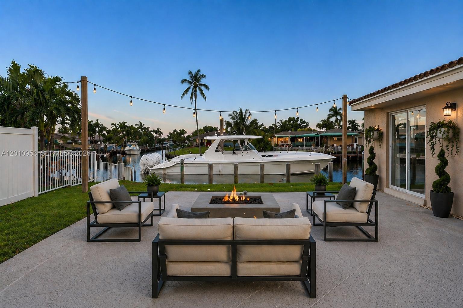 CYPRESS LAKE ESTATES - Residential