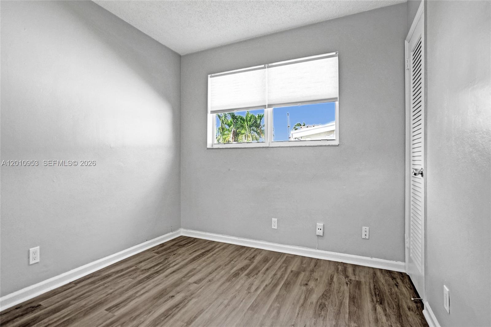 CYPRESS LAKE ESTATES - Residential