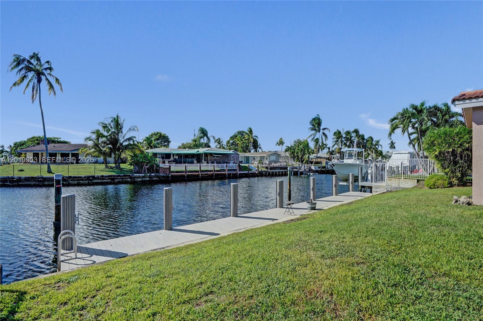 CYPRESS LAKE ESTATES - Residential
