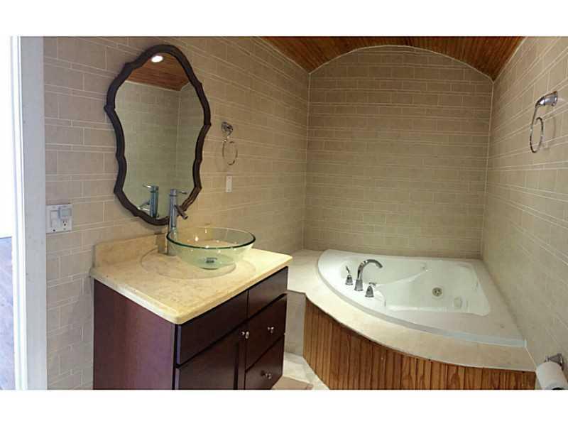 ALTOS DEL MAR NO 6 - Residential