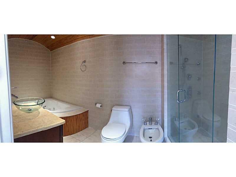 ALTOS DEL MAR NO 6 - Residential