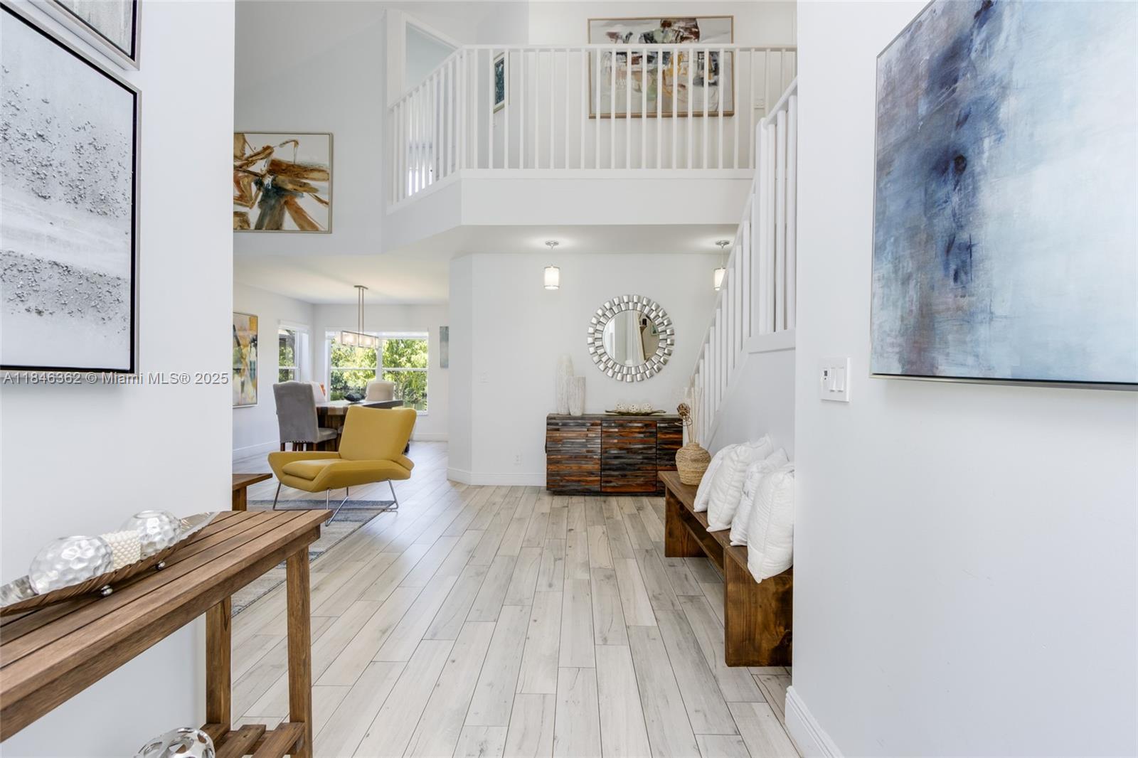 8434 NW 57th Dr, Coral Springs, FL, 33067/$715,000 2 8434 NW 57th Dr