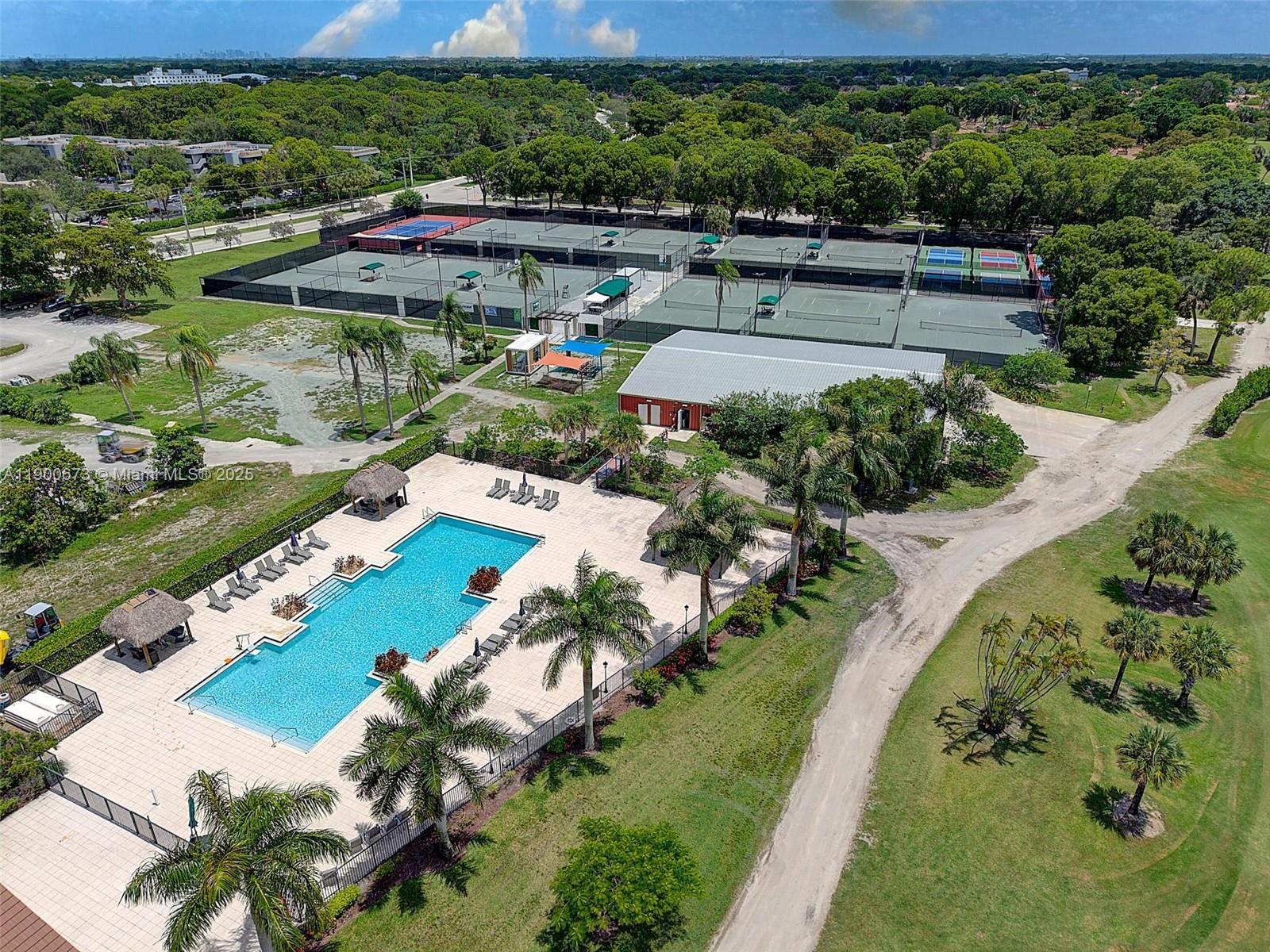 WOODMONT PODS B F & G - Residential