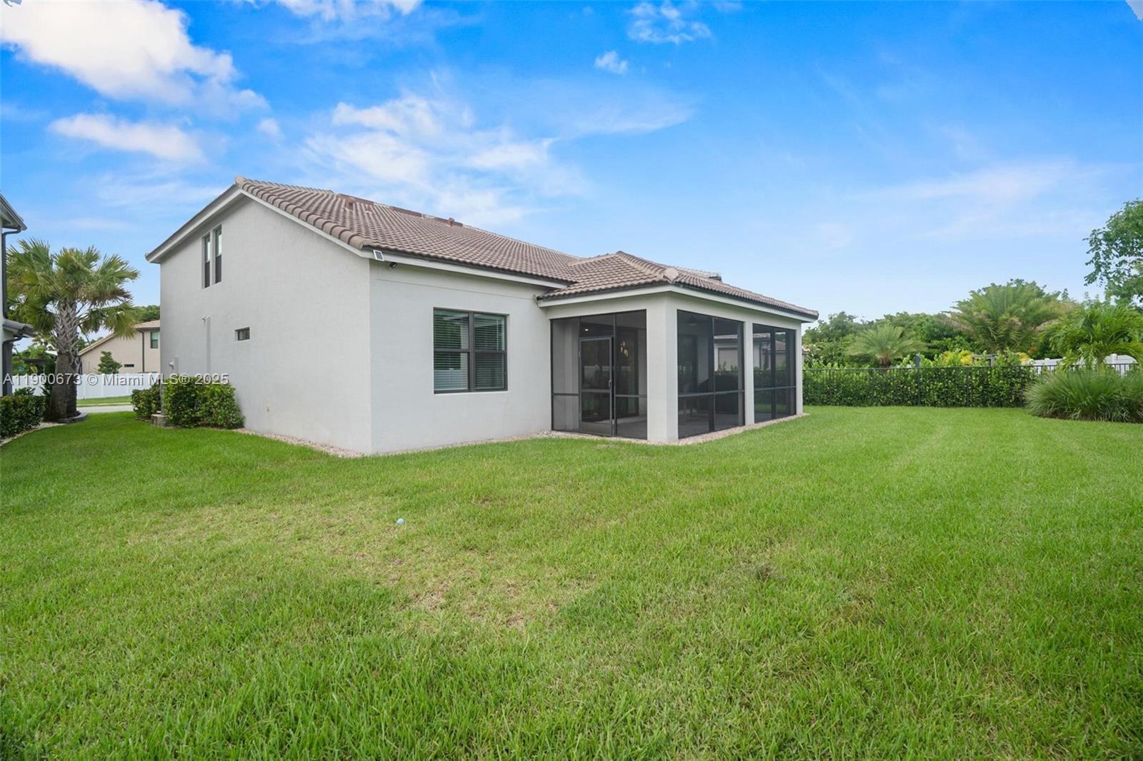 WOODMONT PODS B F & G - Residential