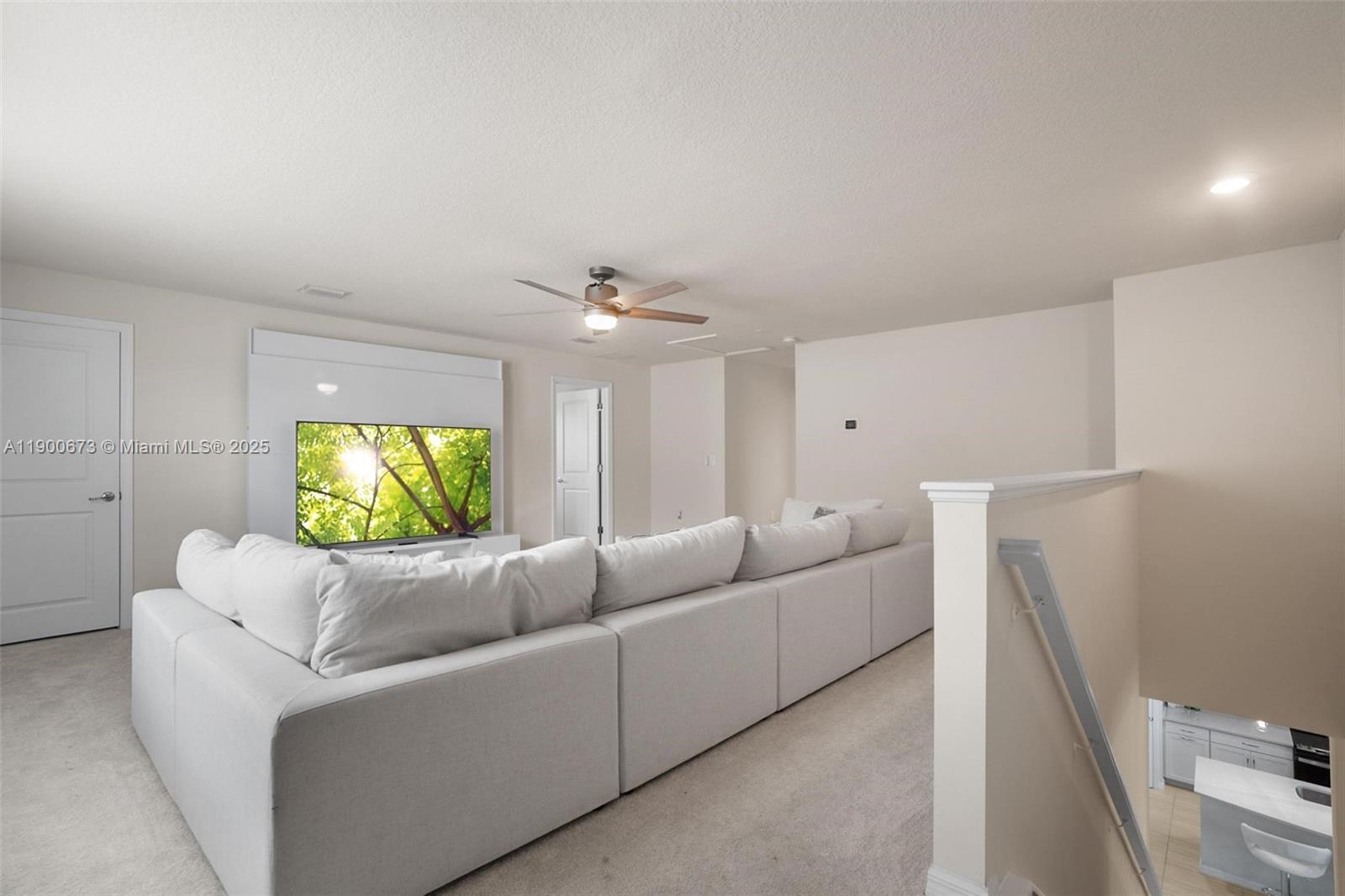 WOODMONT PODS B F & G - Residential