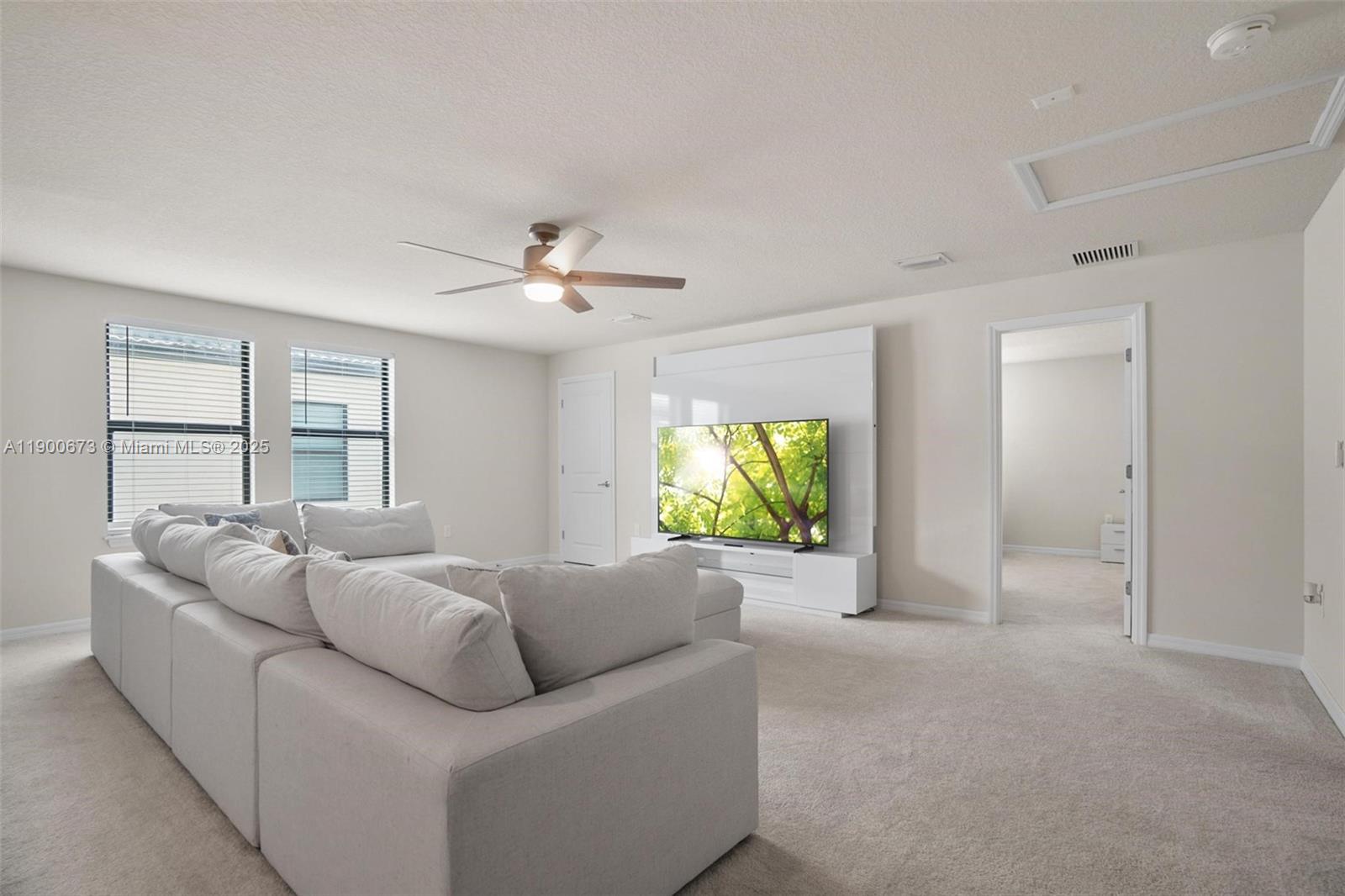 WOODMONT PODS B F & G - Residential