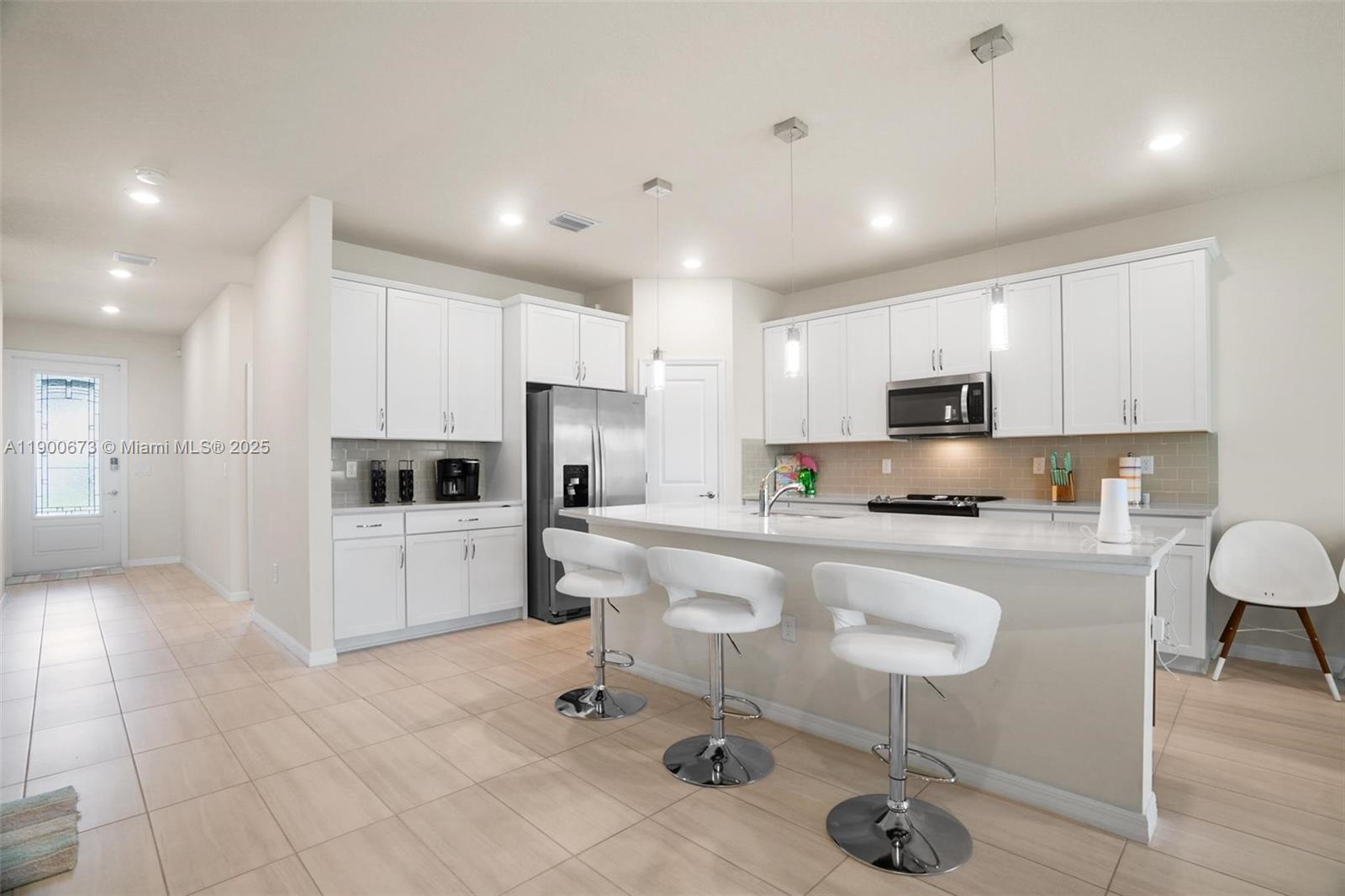 WOODMONT PODS B F & G - Residential