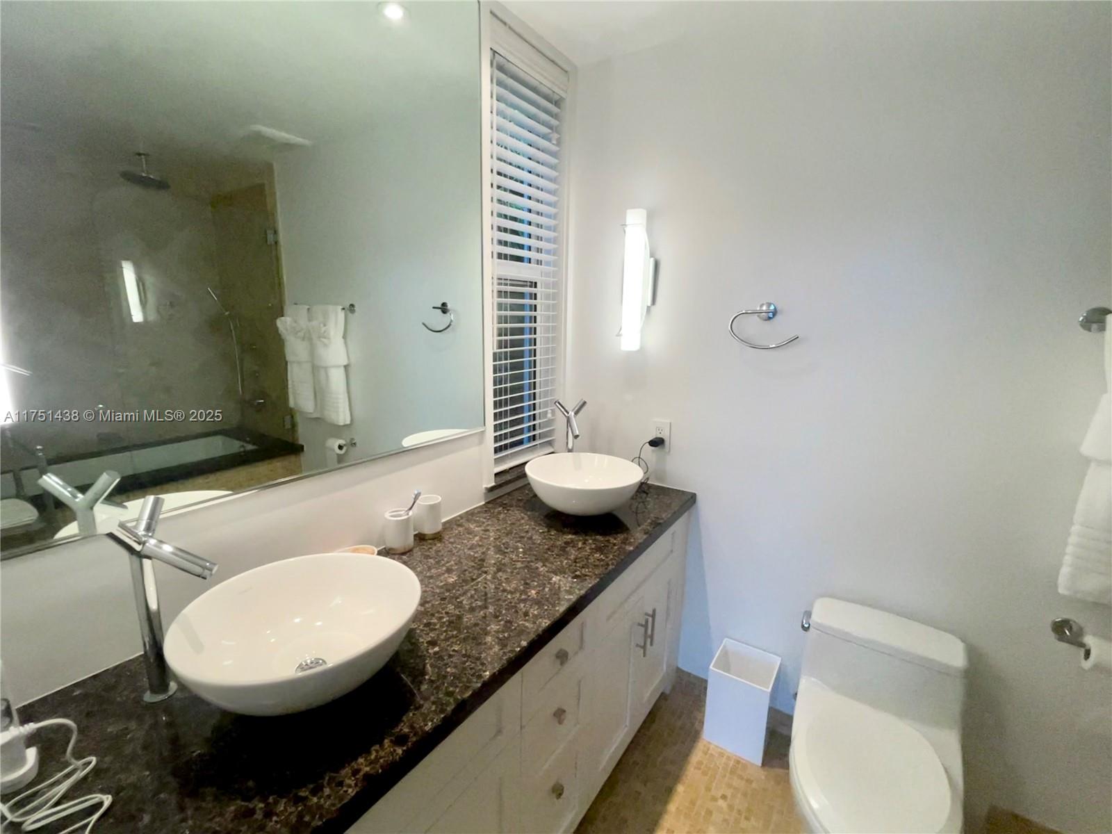 RIO VISTA ISLES - Residential Lease