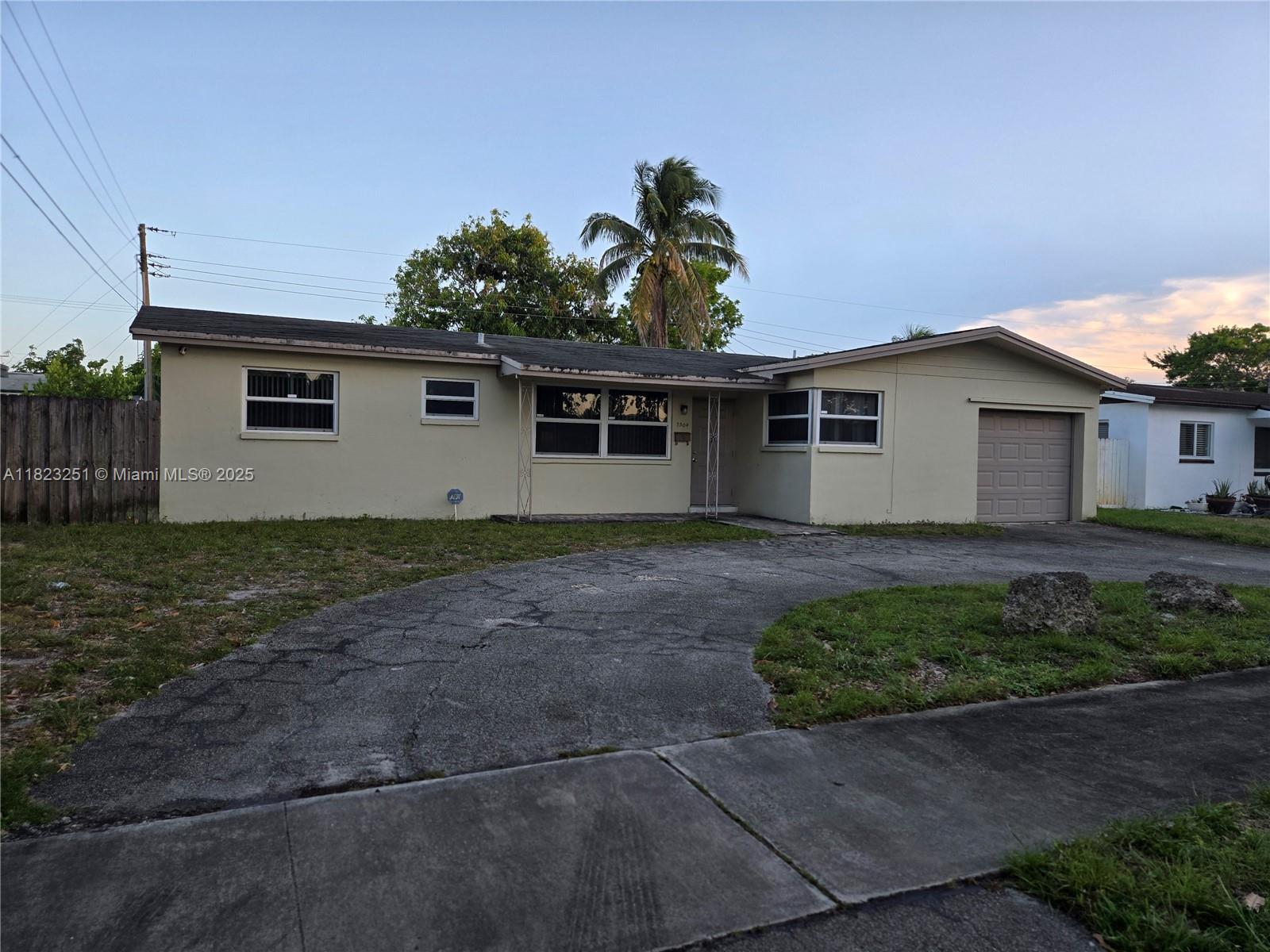 Property for Sale at 7504 Grant St, Hollywood, Broward County, Florida - Bedrooms: 4 
Bathrooms: 2  - $479,900
