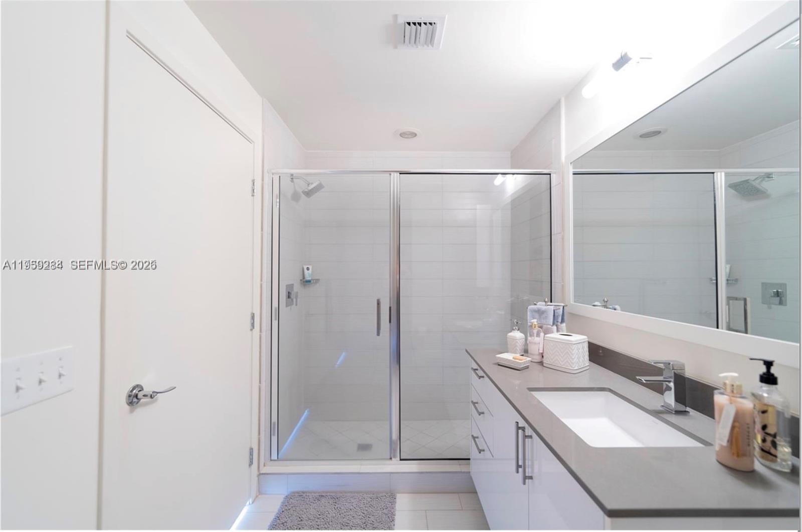 NINE AT MARY BRICKELL VIL - Residential