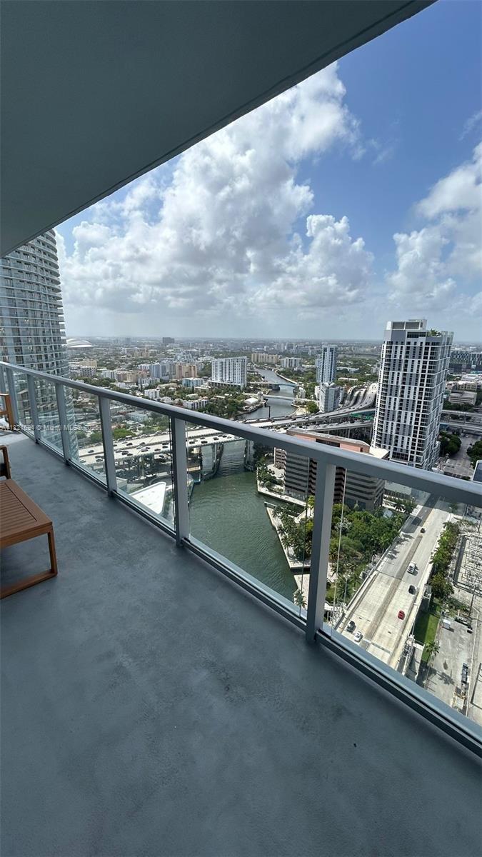 LATITUDE ON THE RIVER CON - Residential Lease