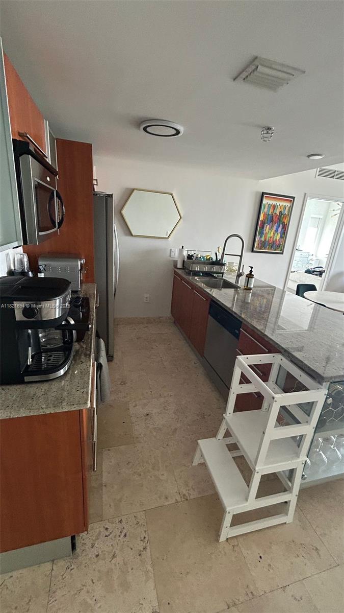 LATITUDE ON THE RIVER CON - Residential Lease