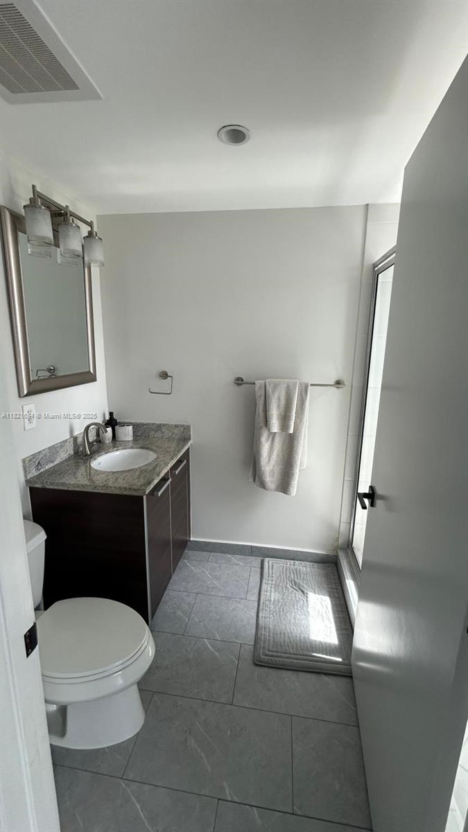 LATITUDE ON THE RIVER CON - Residential Lease
