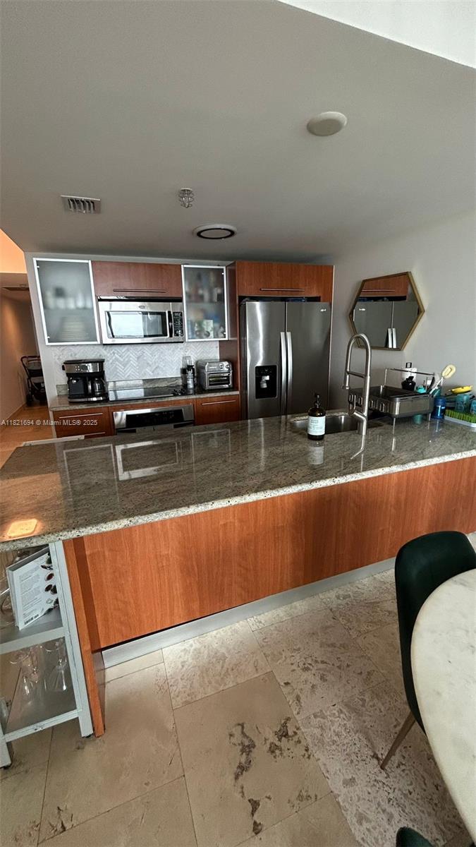 LATITUDE ON THE RIVER CON - Residential Lease