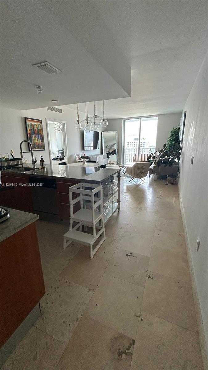 LATITUDE ON THE RIVER CON - Residential Lease