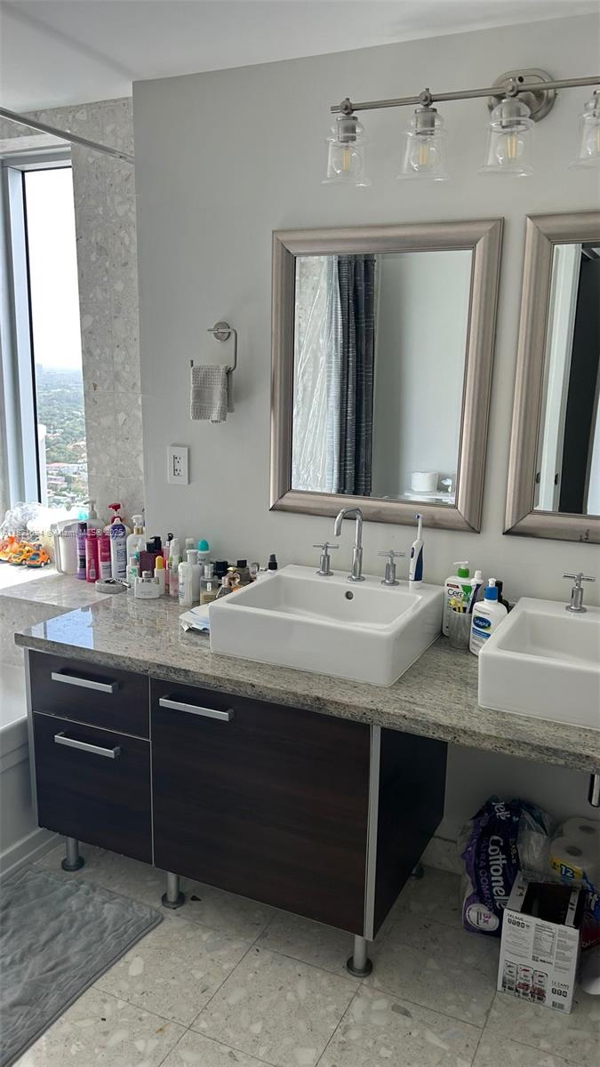LATITUDE ON THE RIVER CON - Residential Lease