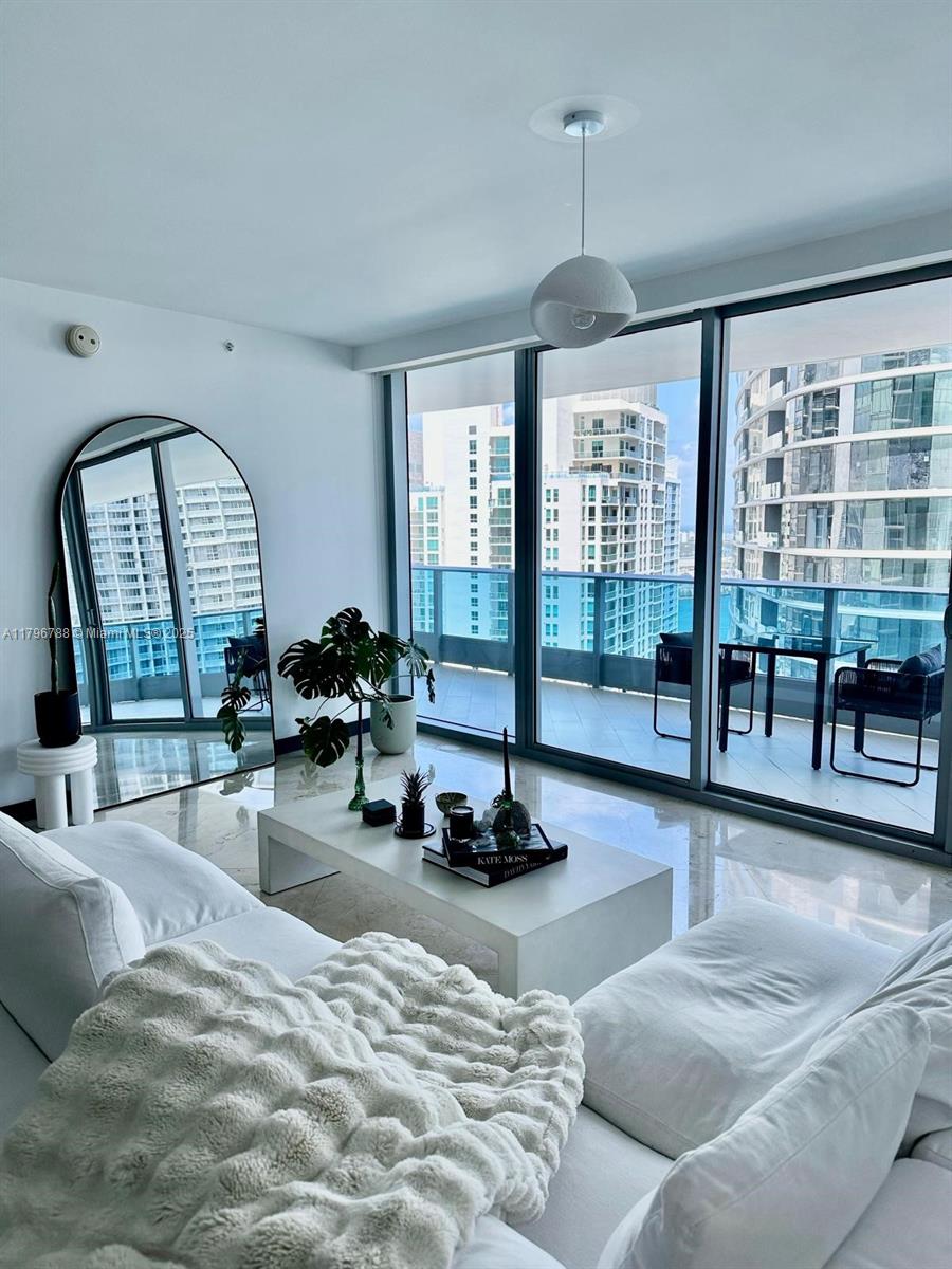 200 S Biscayne Blvd 3900