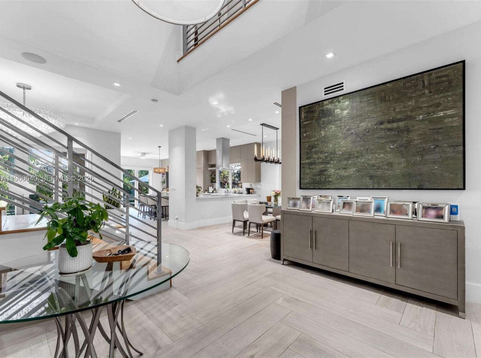 GABLES WATERWAY TOWN - Residential