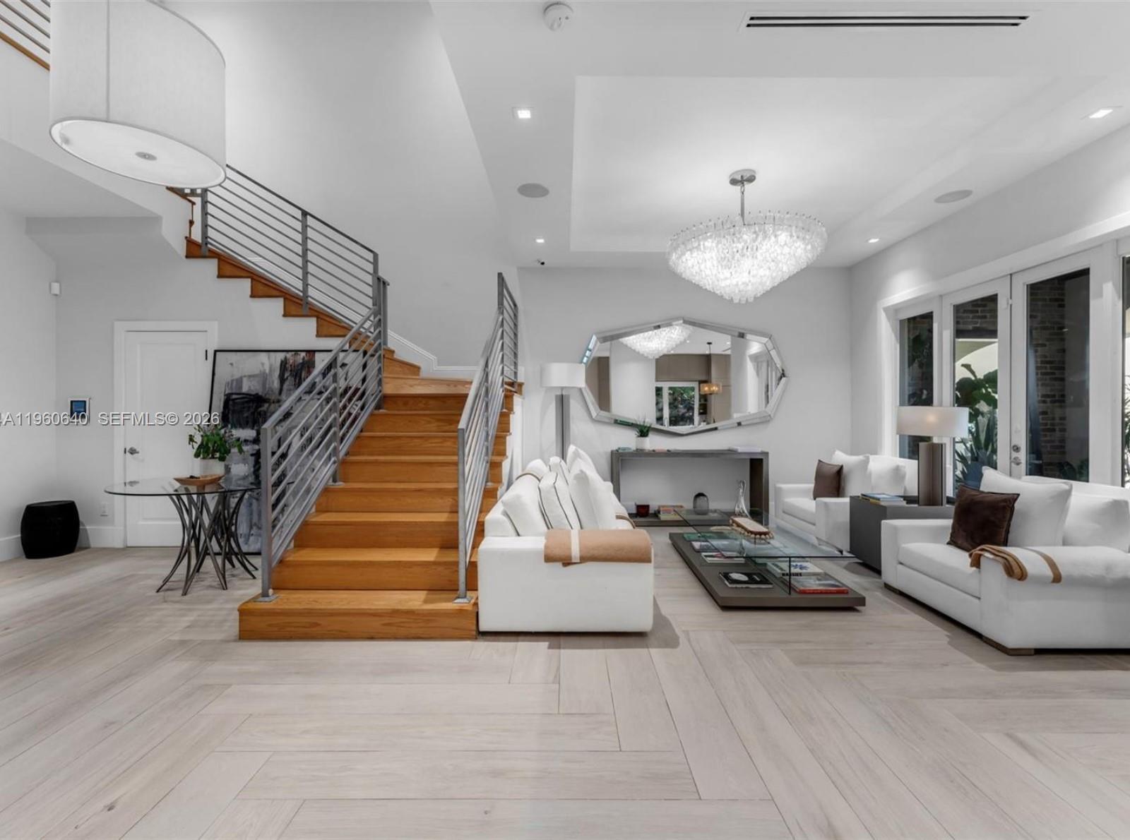 GABLES WATERWAY TOWN - Residential