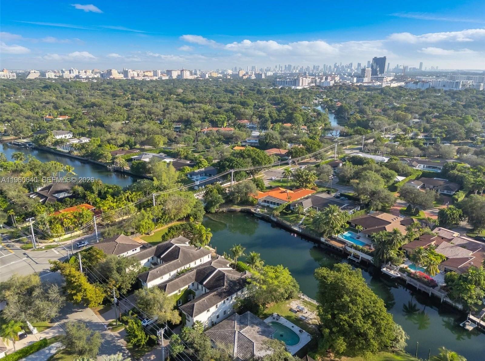 GABLES WATERWAY TOWN - Residential