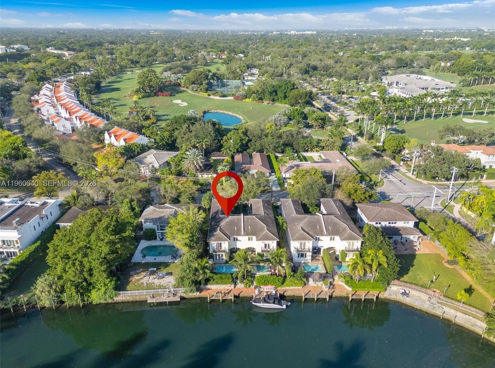 GABLES WATERWAY TOWN - Residential