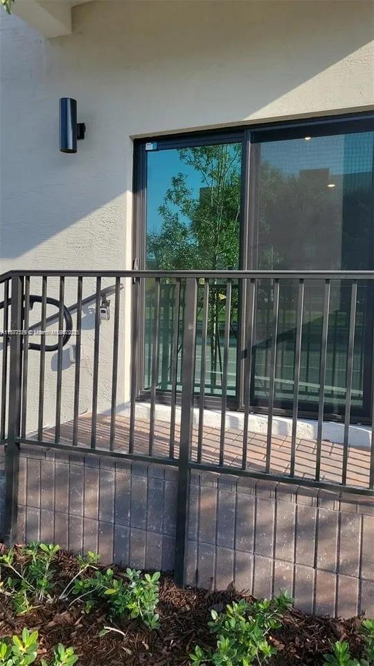 URBANA AT THE RESIDENCES - Residential Lease