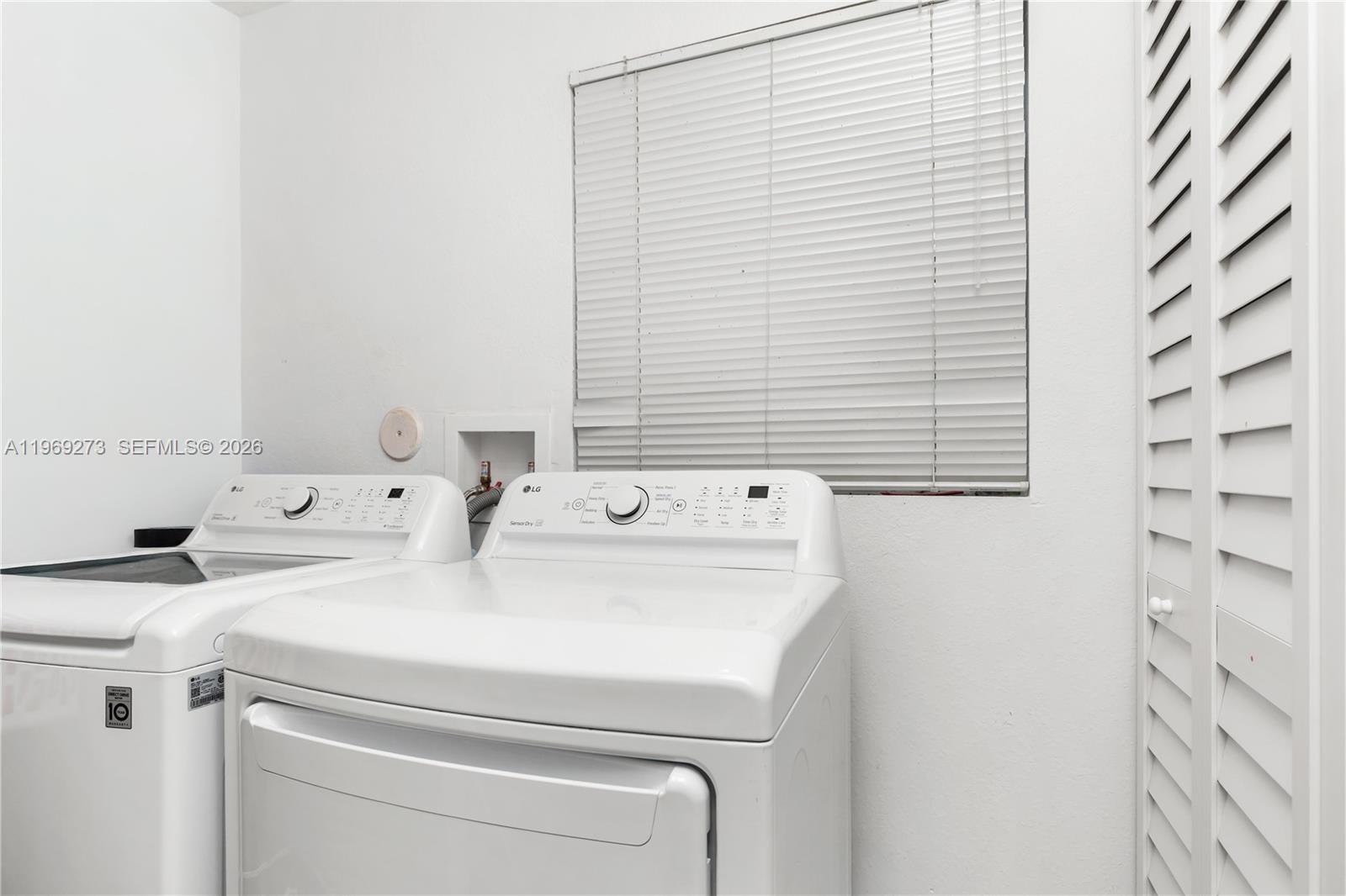 LAND SECTION 6-SOUTH - Residential