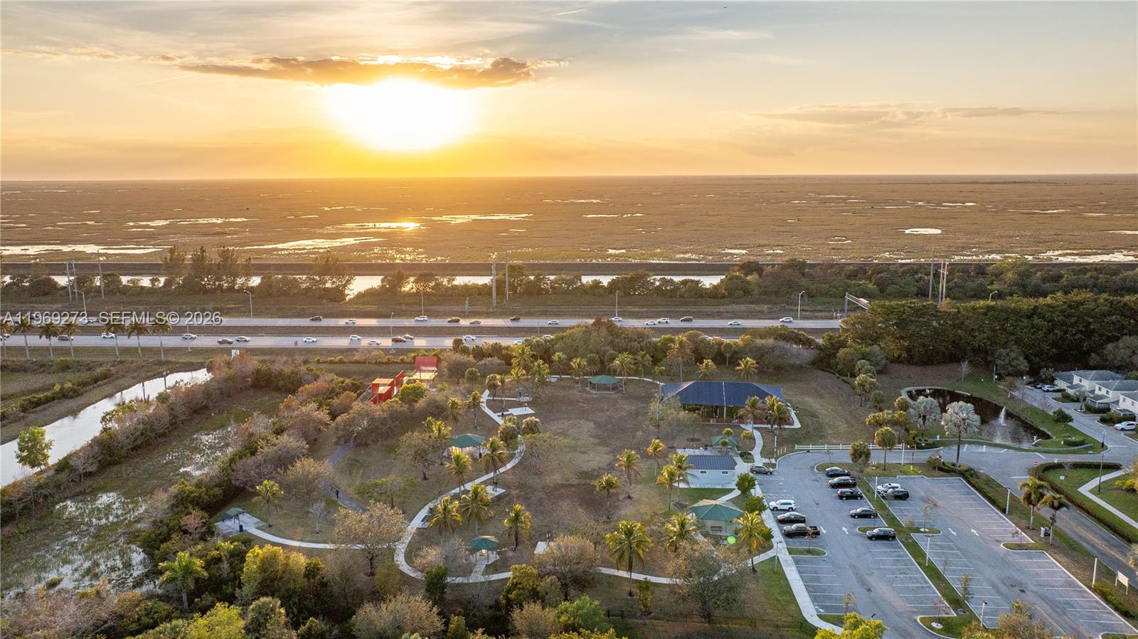 LAND SECTION 6-SOUTH - Residential