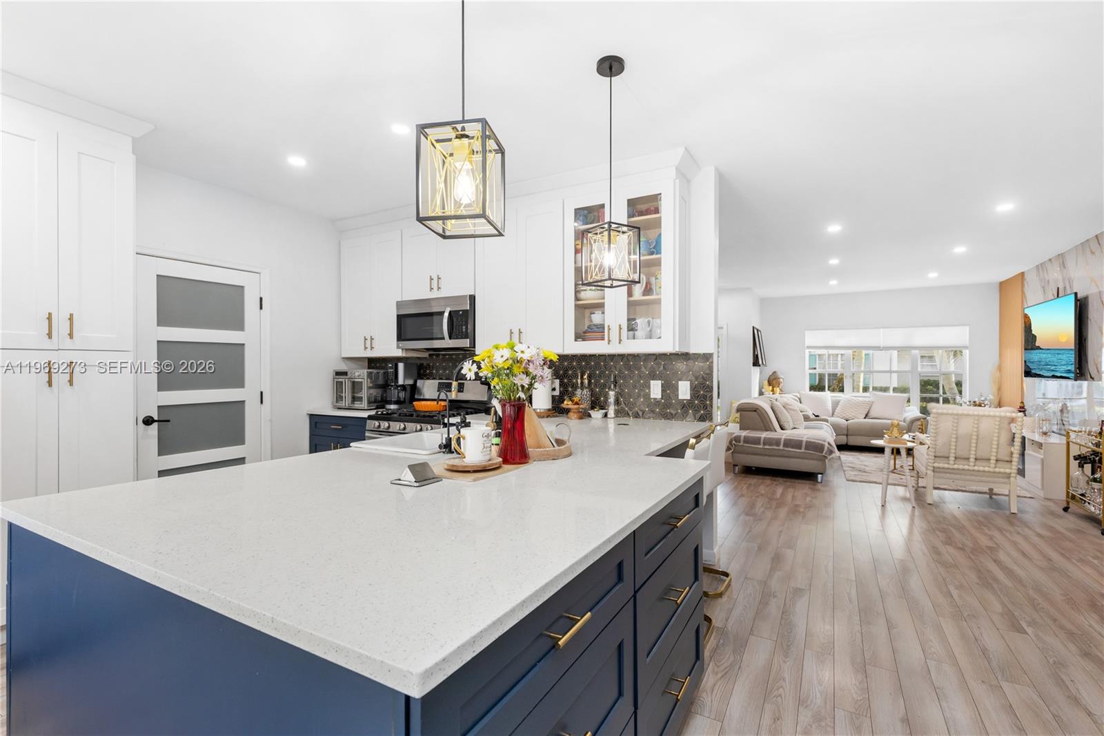 LAND SECTION 6-SOUTH - Residential