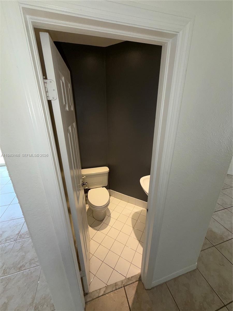 THE POINT - Residential Lease