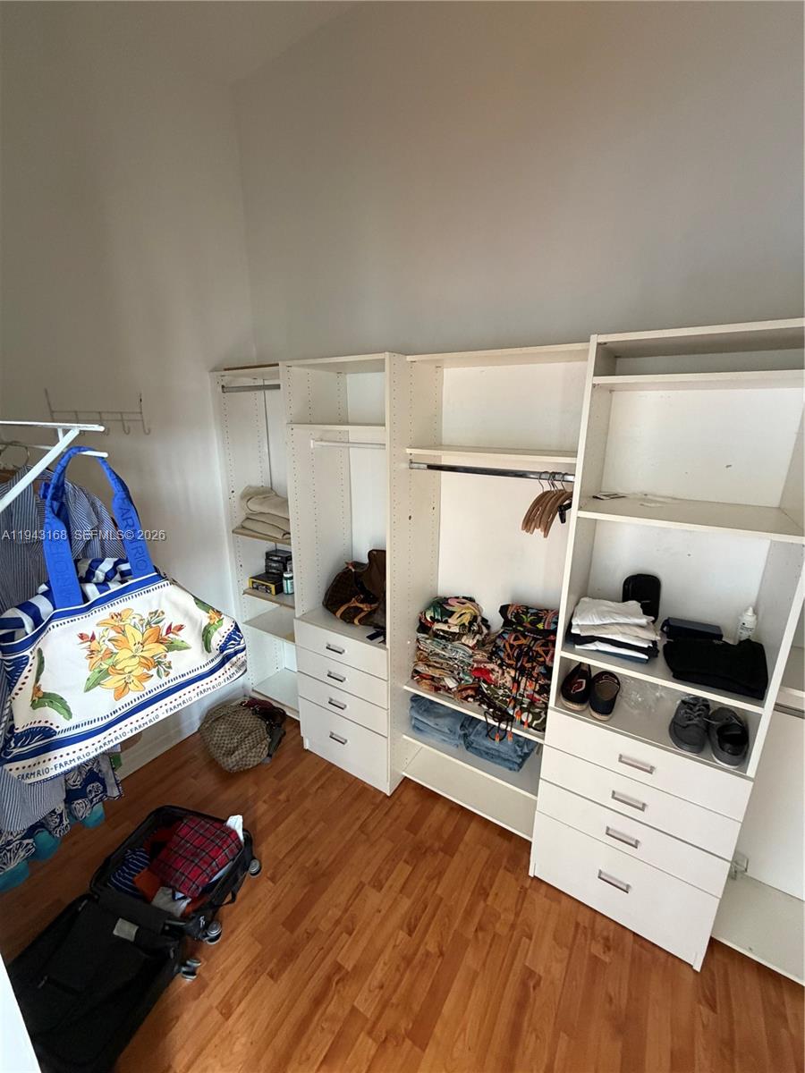 THE POINT - Residential Lease