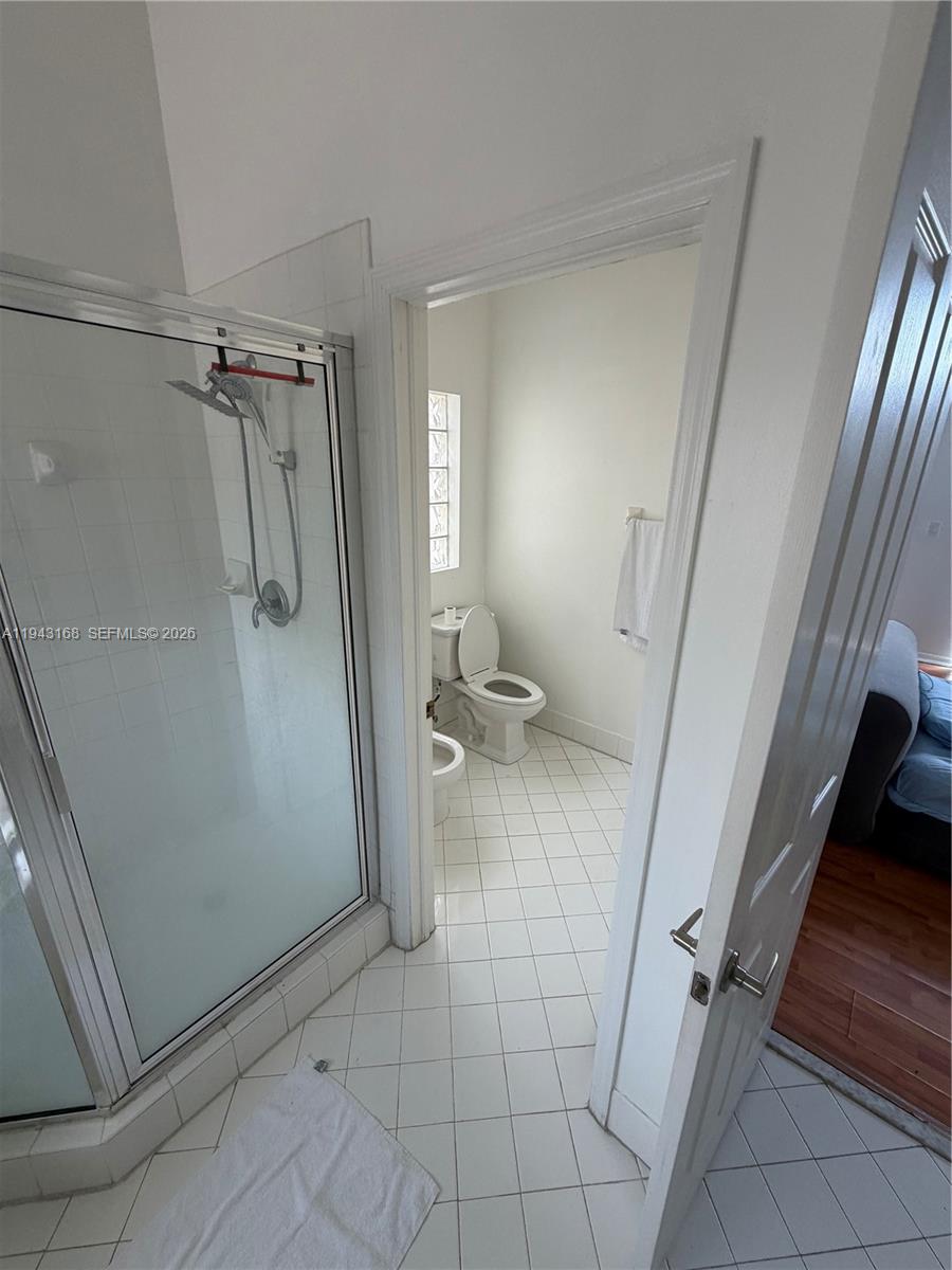 THE POINT - Residential Lease