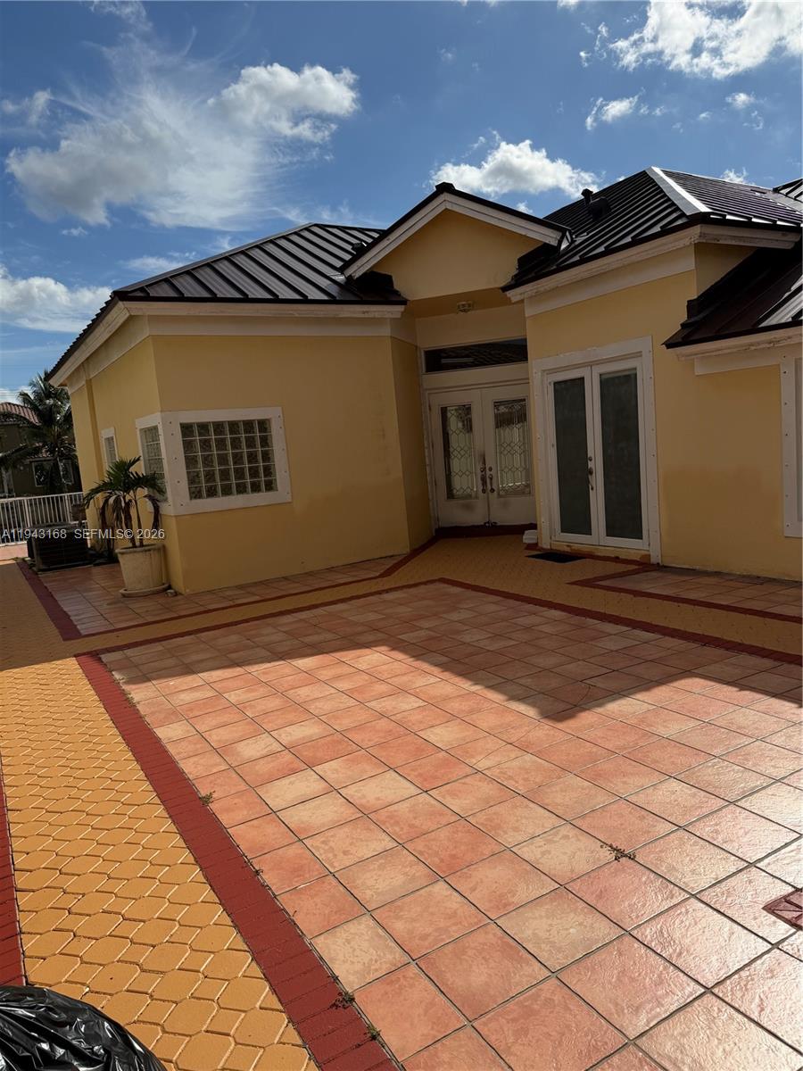 THE POINT - Residential Lease