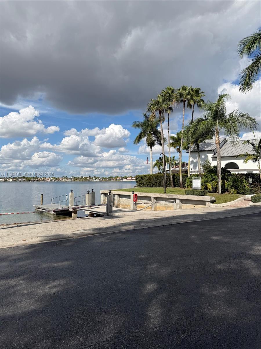 THE POINT - Residential Lease