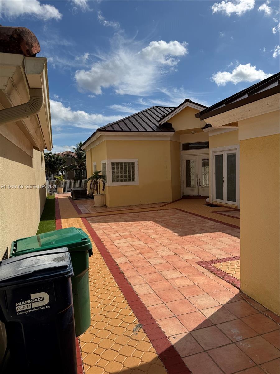 THE POINT - Residential Lease