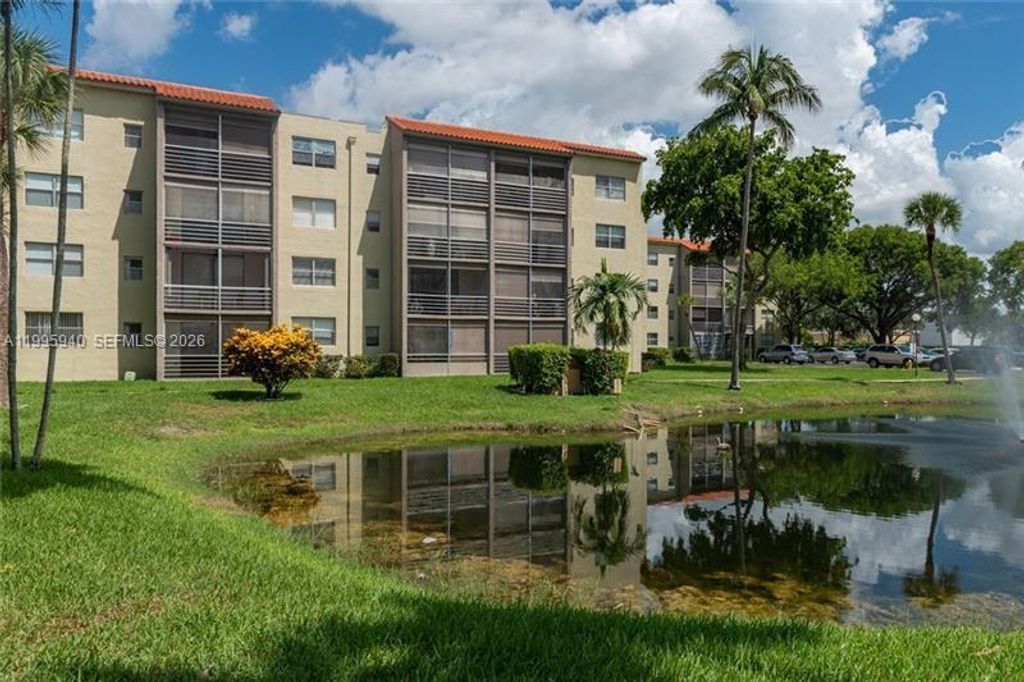 Photo of 1800 SW 81st Ave #1400, North Lauderdale, FL 33068 (MLS # A11995940)