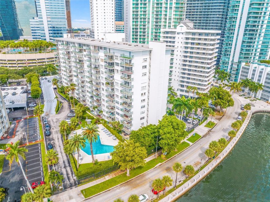 Soothing Bay and city views from this apartment nestled in the quiet area of Brickell Bay Drive… Spacious unit with great closets and storage built-ins space. Tasteful updated unit including washer & dryer and accordion hurricane shutters. walking distance to the Metro, restaurants, shopping and much more.  Building has reserves